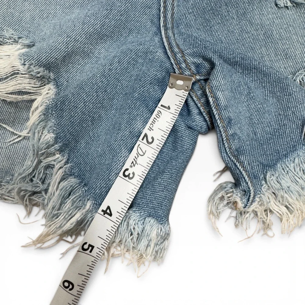 Cello Denim Shorts Womens Size S Light Wash Distressed Raw Hem High Rise